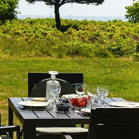 Дом отдыха Seaside Retreat - By Traum