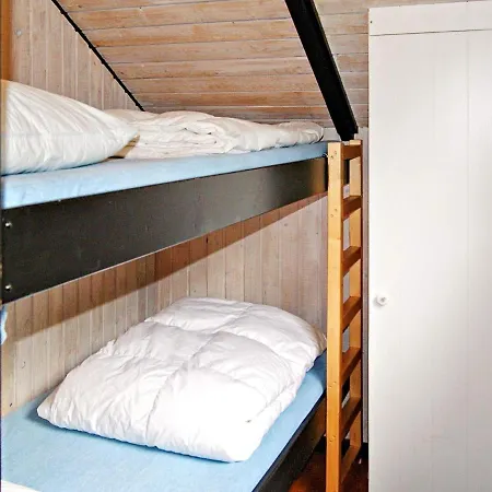 Seaside Retreat - By Traum * Халс